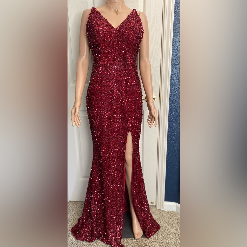 Glamorous Wine Sequin Evening Dress